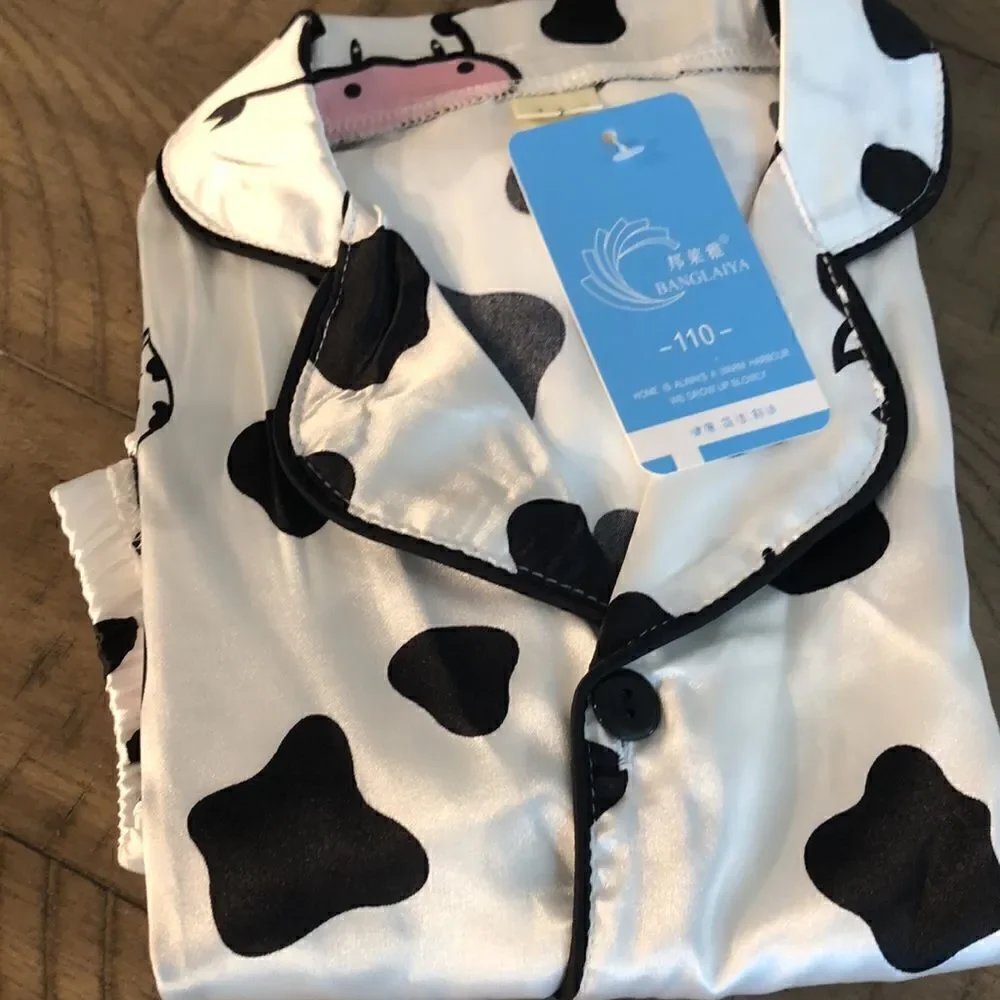 Moo 🐮 cow 🐄 Comfy Costume, sleep 😴 wear or playtime Soft poly stretch spandex